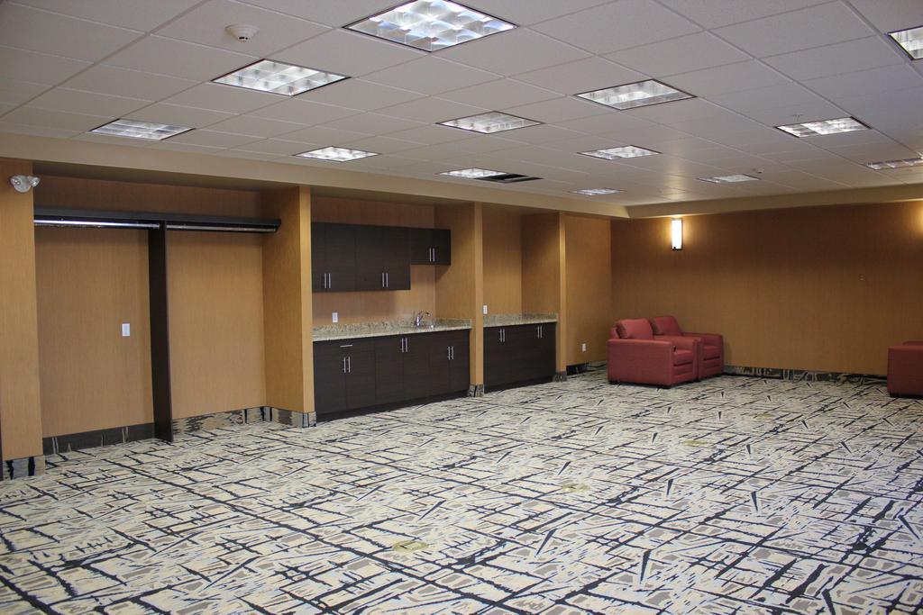Comfort Inn & Suites Edmonton International Airport Nisku Buitenkant foto