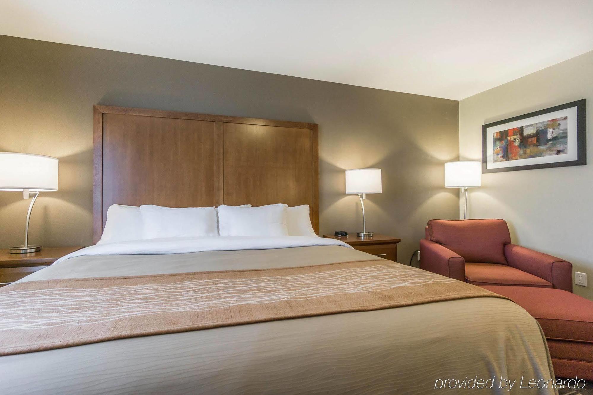 Comfort Inn & Suites Edmonton International Airport Nisku Buitenkant foto